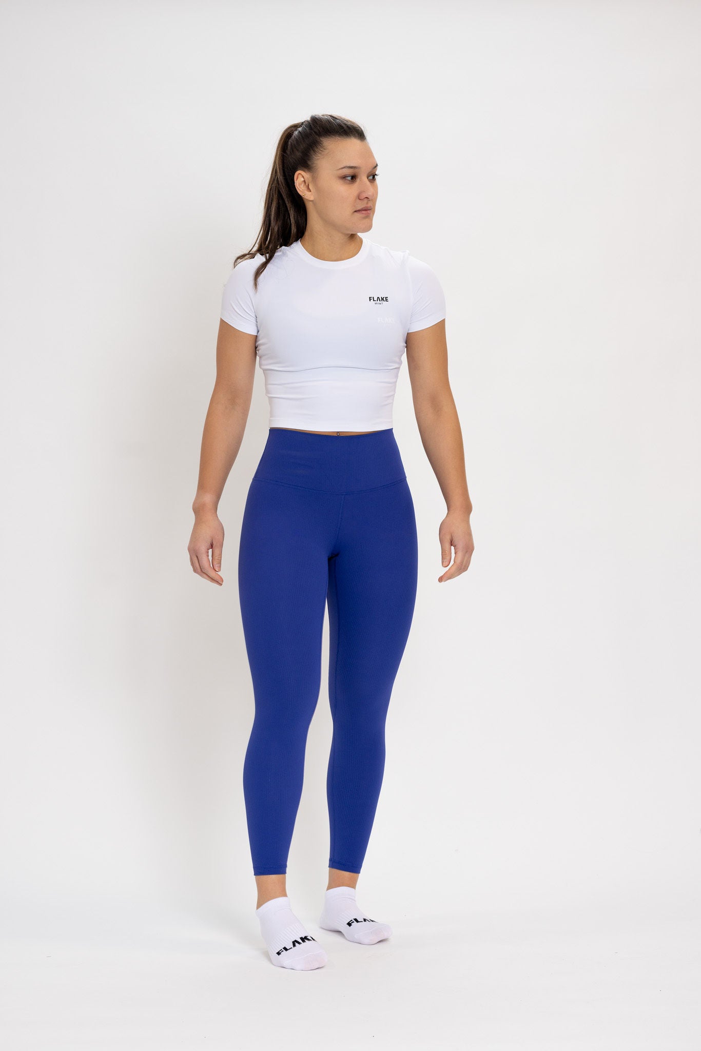 CHUVA CROP  T-SHIRT